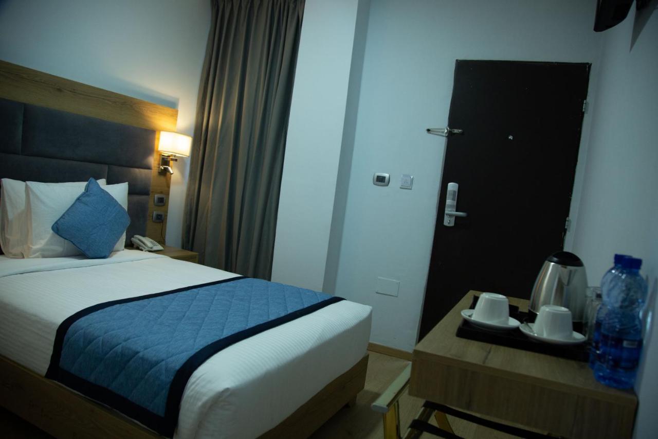 Aselefech Merga Hotel And Spa Addis Ababa Exterior photo